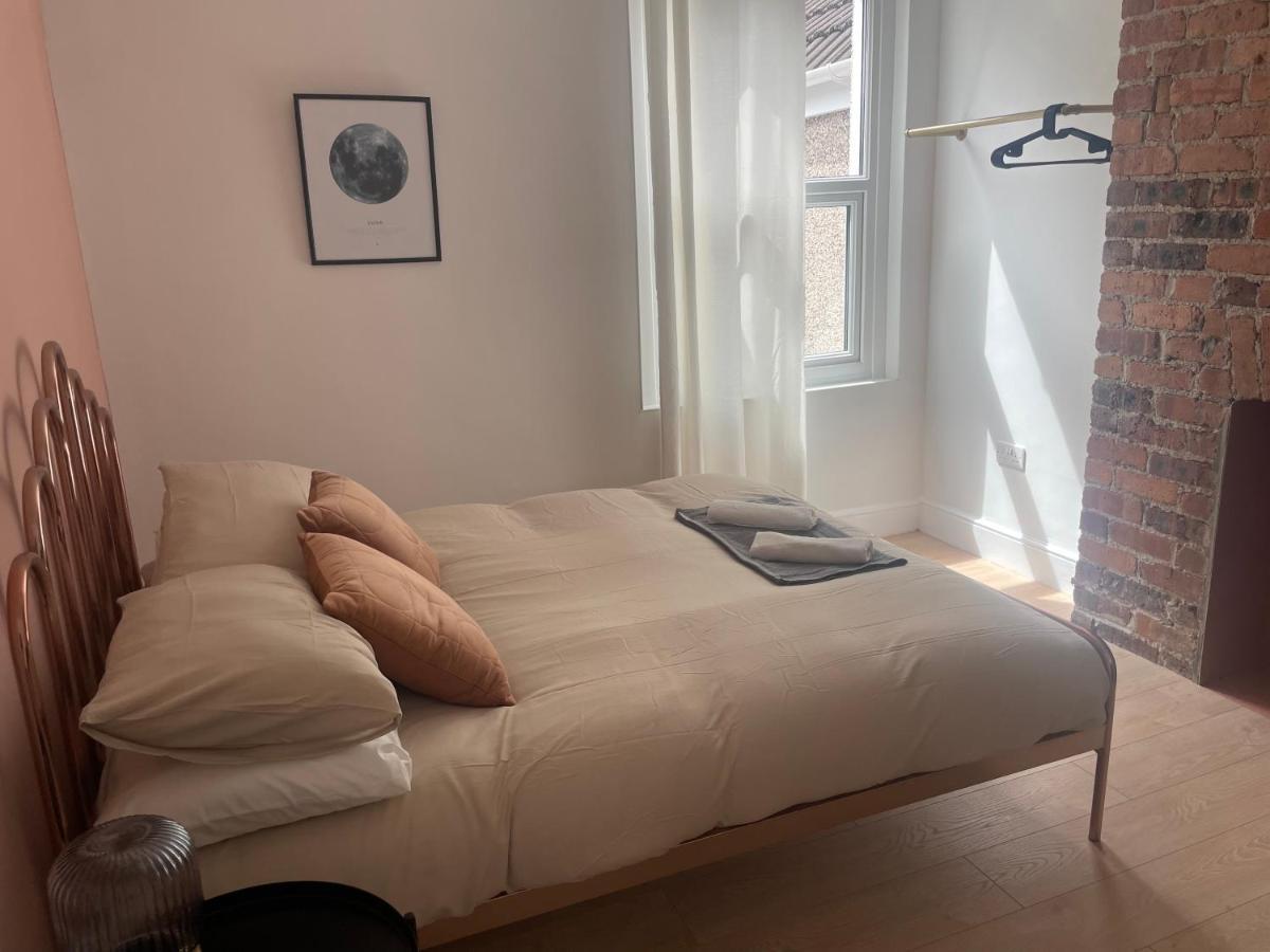 Beautiful Family Home In The Heart Of Swansea Zewnętrze zdjęcie